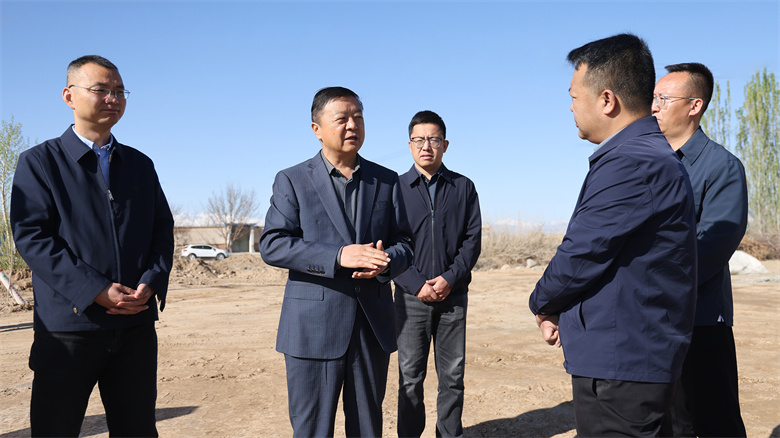 张龙督导调研群众身边不正之风和腐败问题集中整治工作